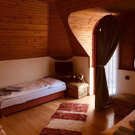 Bed & Breakfast Kaptalan Vendeghaz Balatonalmádi