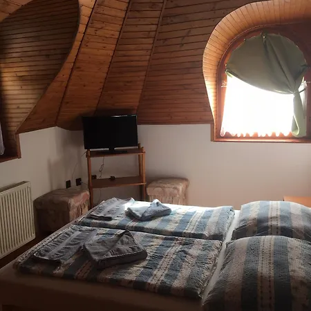 Káptalan 3*