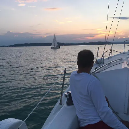 Kaptalan Vendeghaz לינה וארוחת בוקר