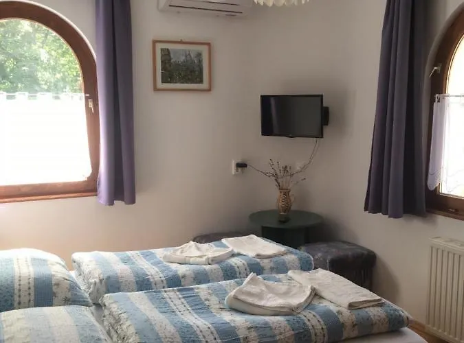 Bed & Breakfast Kaptalan Vendeghaz Balatonalmádi